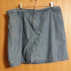 Skort Womens size 16 blue jean White Stag